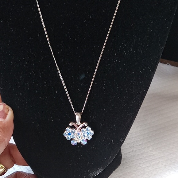 20" Sterling, Crystal Butterfly 🦋 Pendant Necklace -Dainty,Sparkly,Stately - Picture 2 of 6